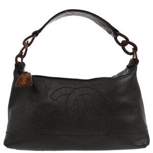 Chanel Black Calfskin Handbag 117389